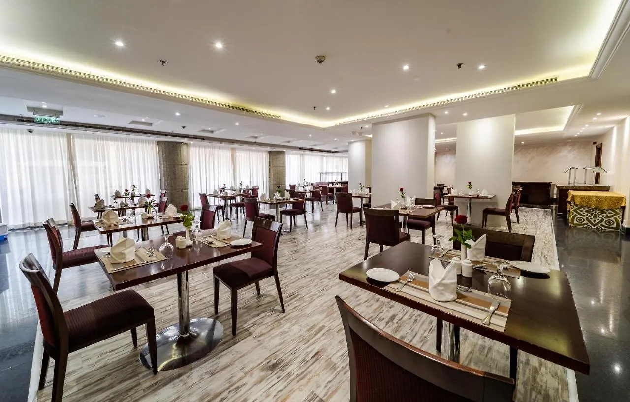 Mercure Jeddah Al Hamra Hotel