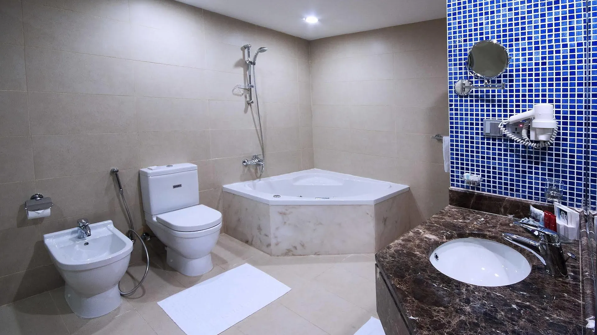 Mercure Jeddah Al Hamra